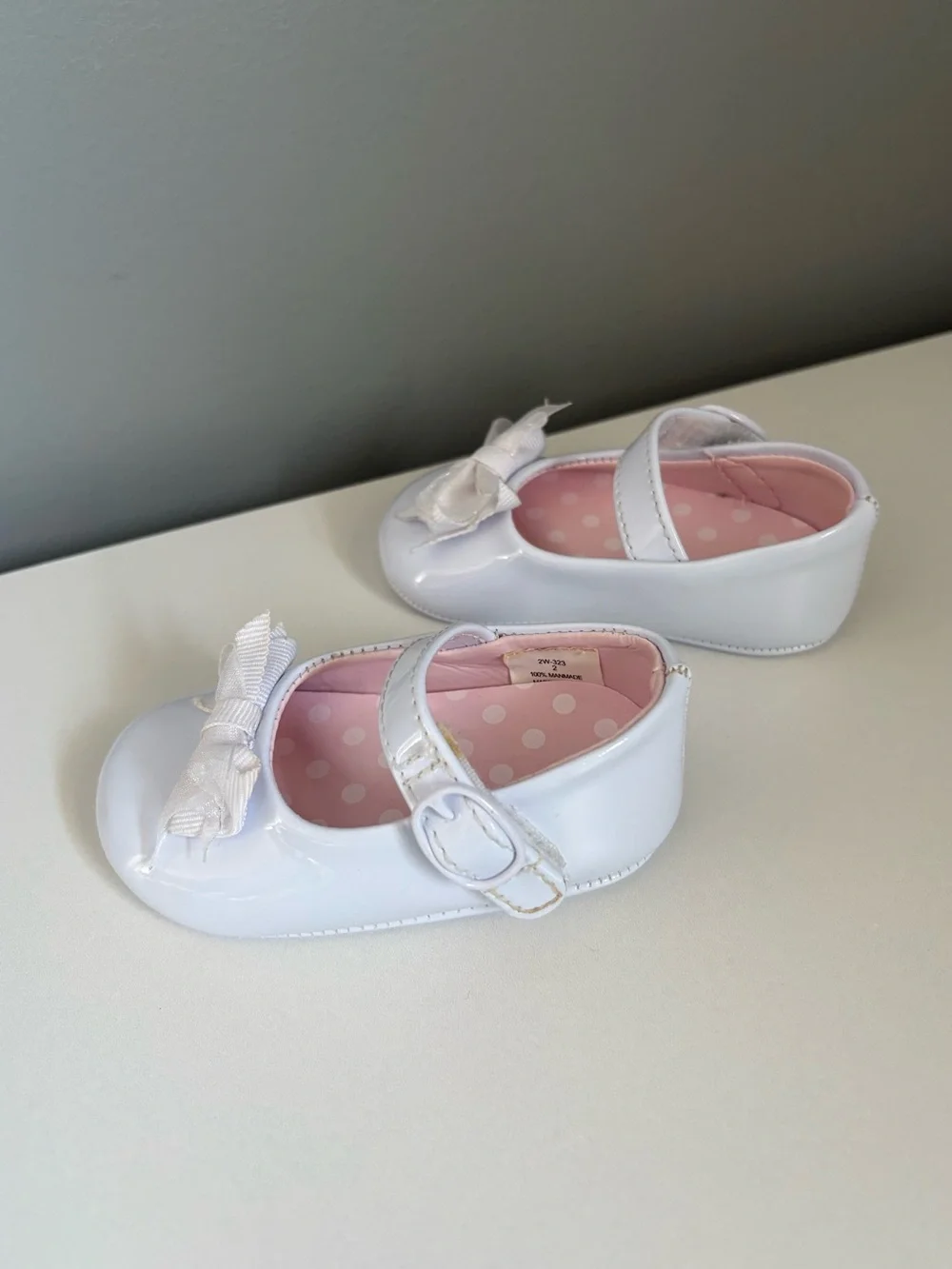 White Patent Bow Mary Jane Baby Dress Shoes Infant Girl Size 2